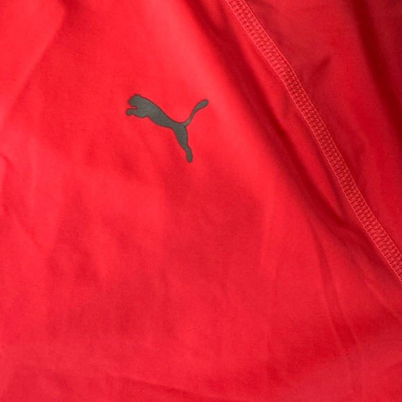 Puma runner ID, Tee color: ignite pink. Size L & NWT ✨Host Pick ✨ - Picture 9 of 14